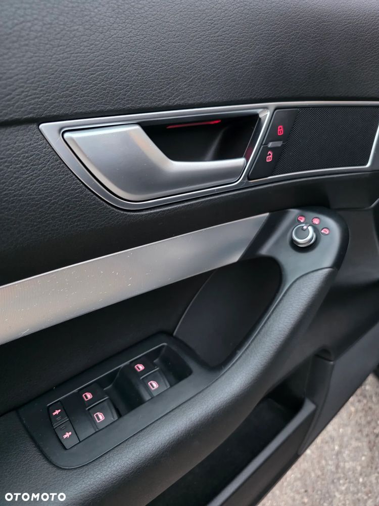 Audi A6 Avant 2.0 TDI - 31