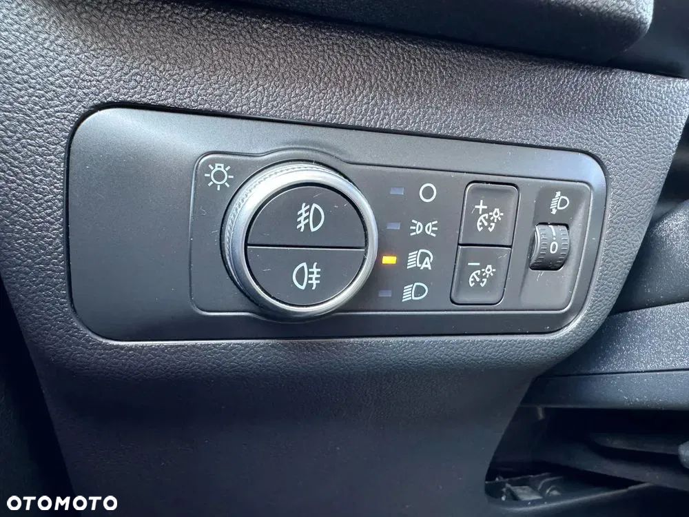 Ford Kuga 1.5 EcoBlue TITANIUM - 8