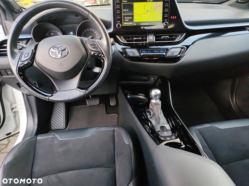 Toyota C-HR 1.8 Hybrid GPF Executive - 13