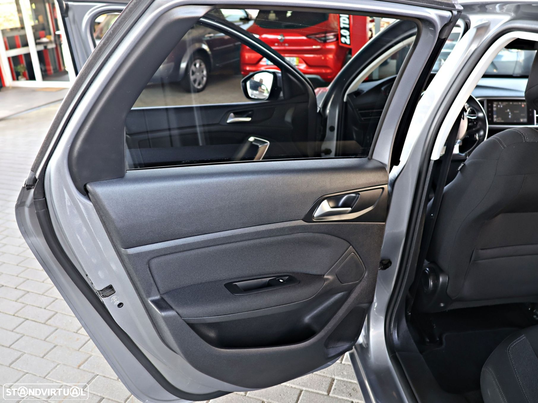 Peugeot 308 SW BlueHDi 120 Stop & Start Active - 37