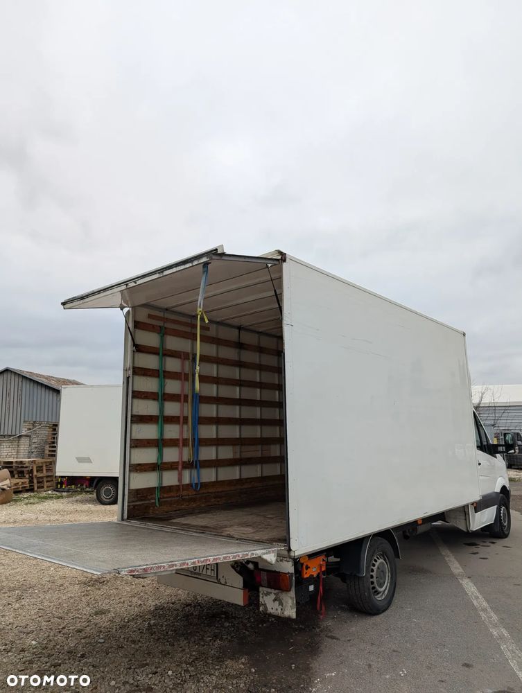 Volkswagen Crafter - 11