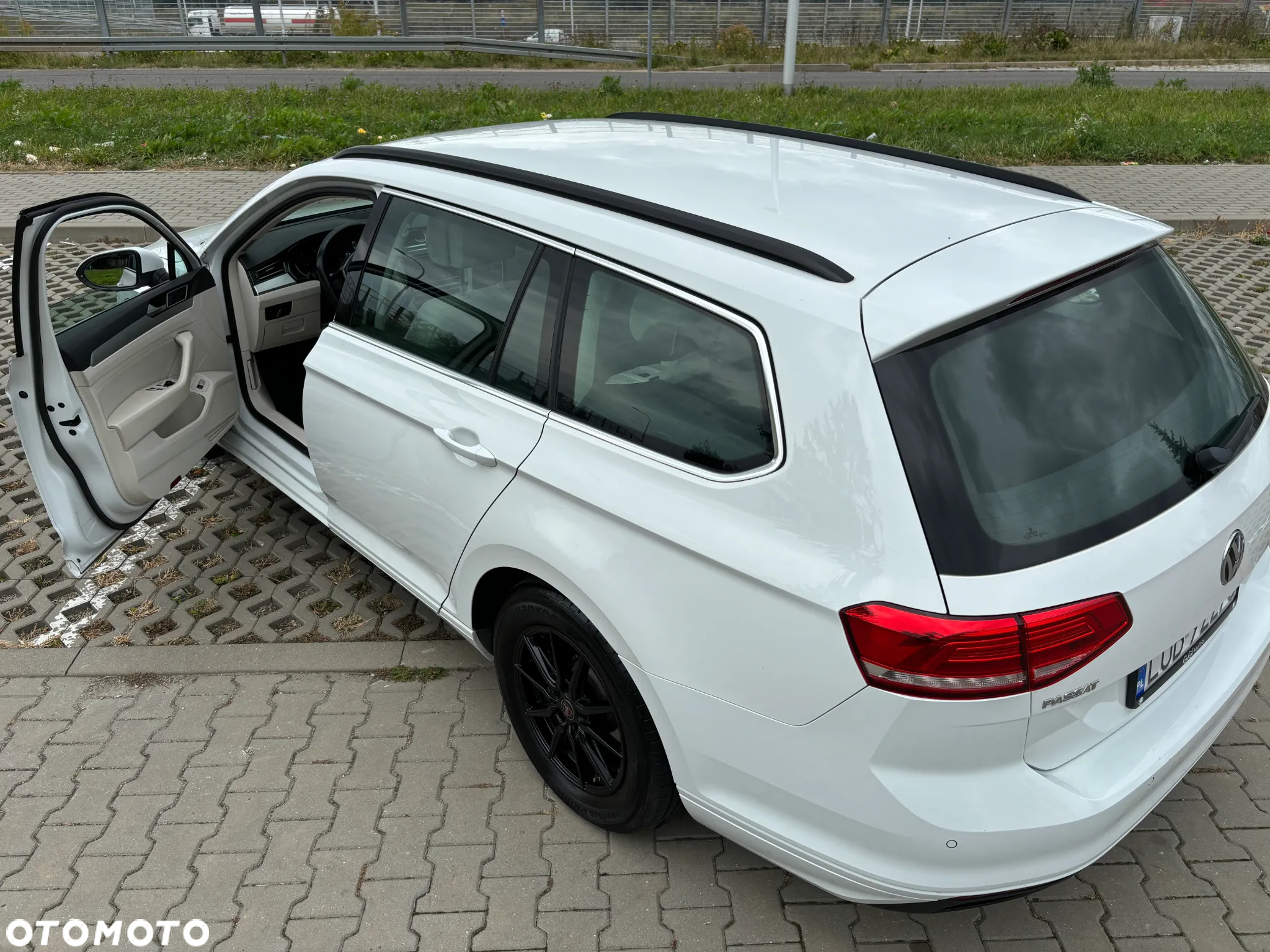 Volkswagen Passat - 6