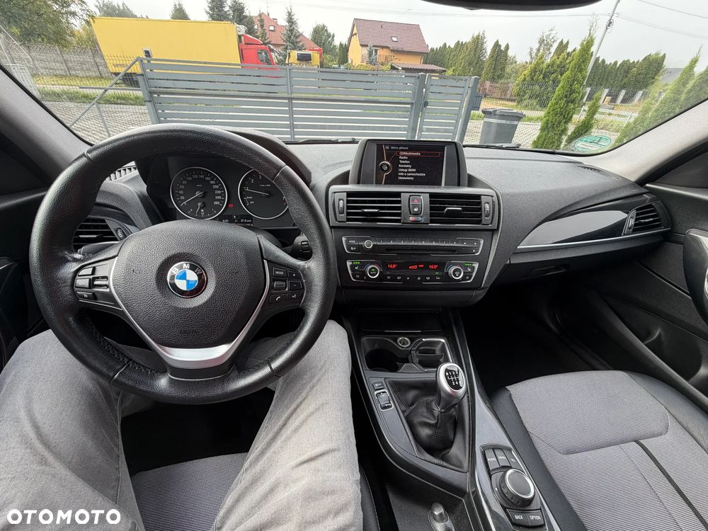 BMW Seria 1 116i Urban Line - 12