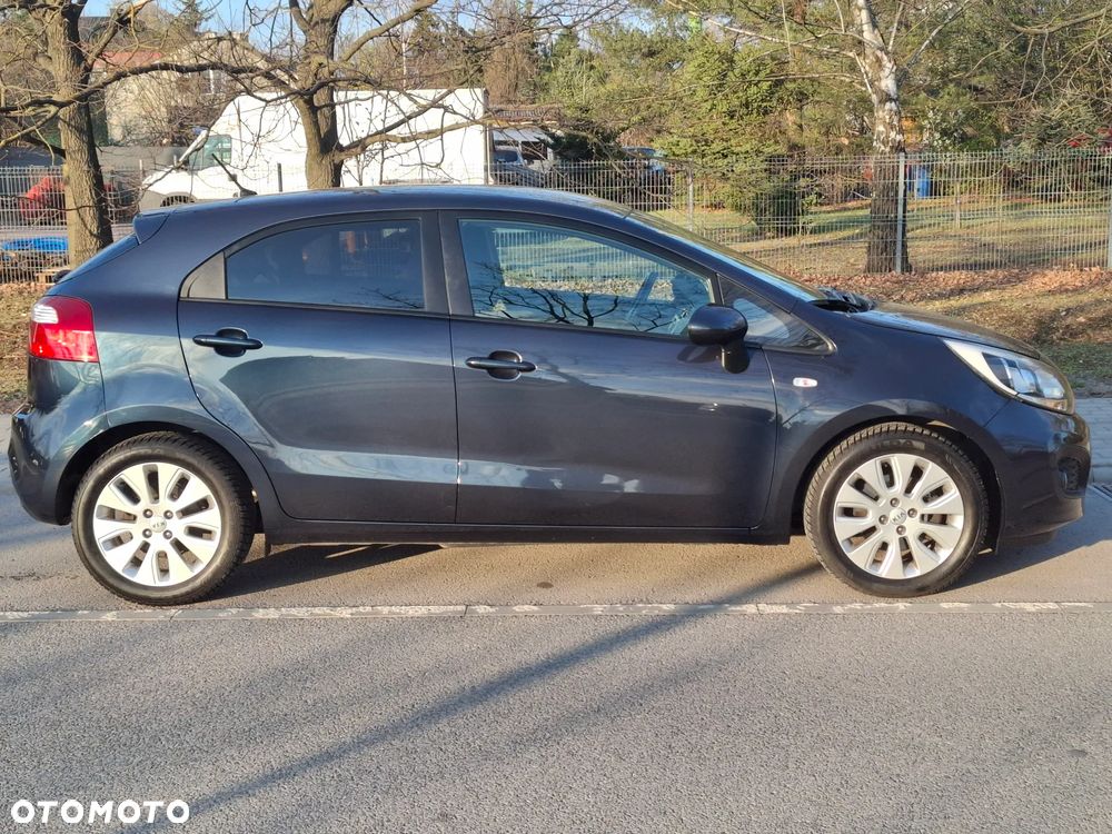 Kia Rio 1.2 Dream-Team Edition - 8