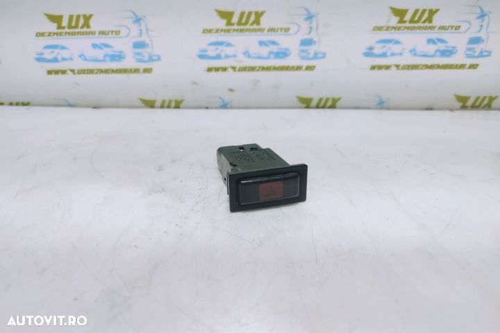 Buton avarii 157963 Toyota Avensis 2 T25  [din 2002 pana  2006] seria - 1