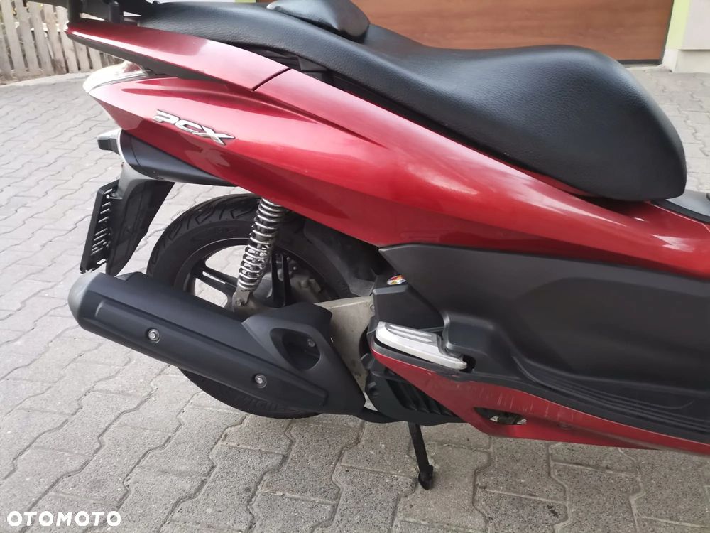 Honda PCX - 11