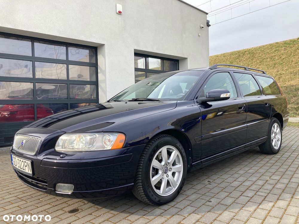 Volvo V70 2.4 Edition Comfort - 1