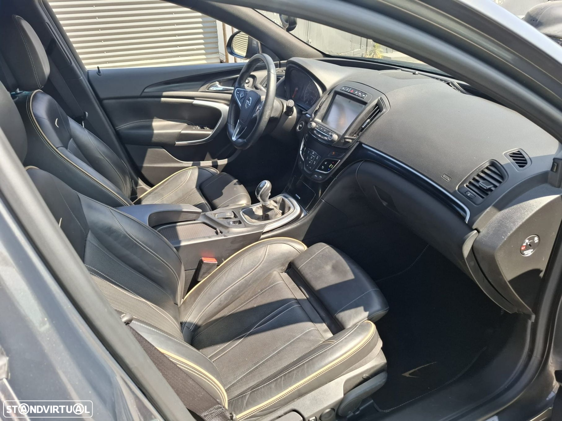 Opel Insignia Country Tourer 2.0 CDTi AWD S/S - 18