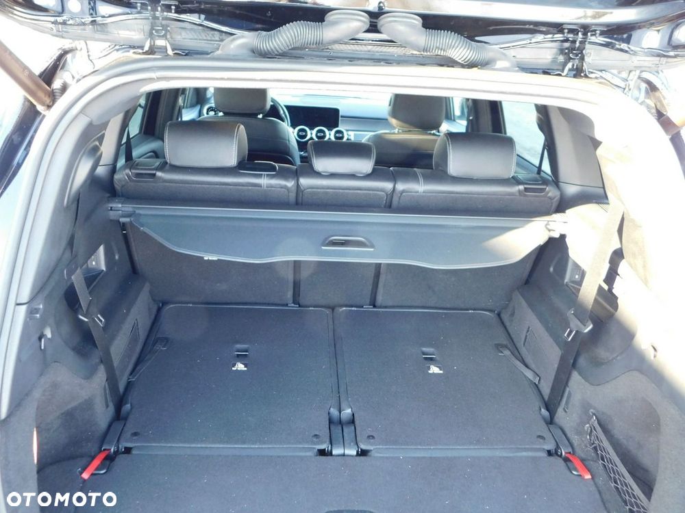 Mercedes-Benz GLB 200 d Progressive 8G-DCT - 11