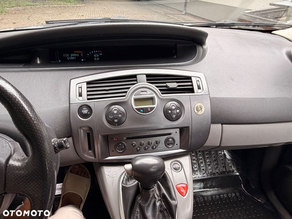 Renault Scenic - 20