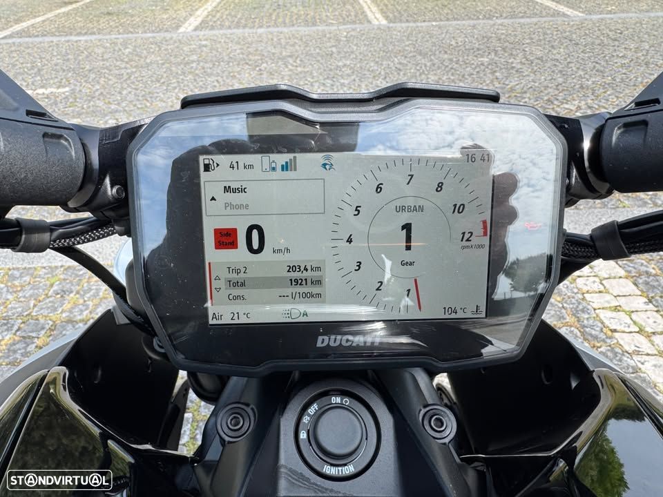 Ducati Diavel V4 Thrilling Black - 20