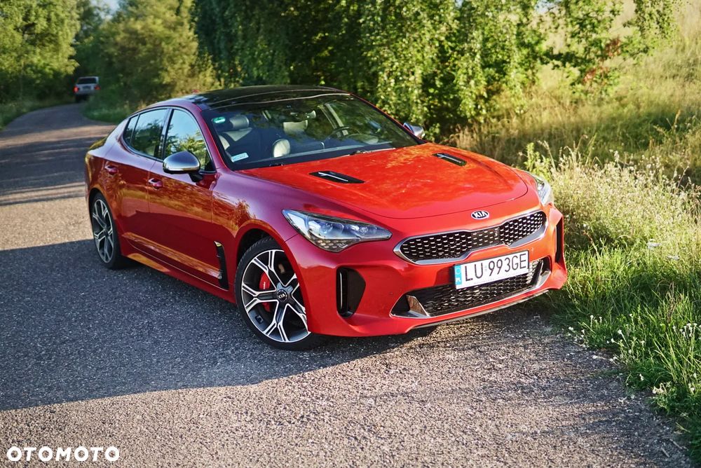 Kia Stinger - 18