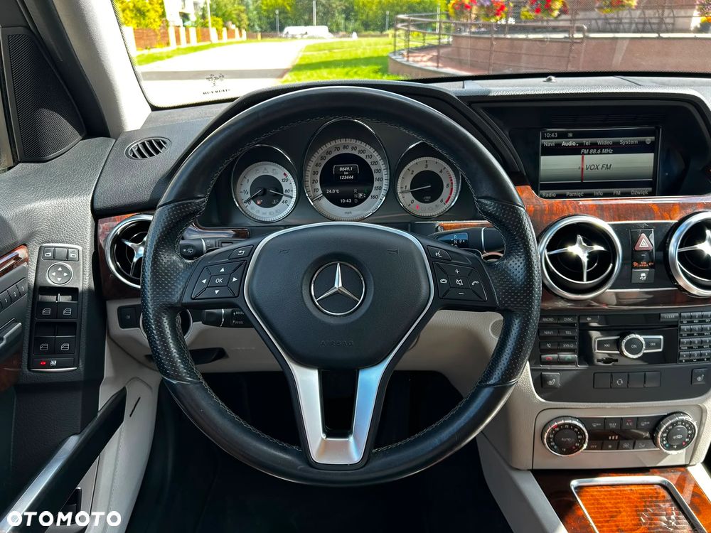 Mercedes-Benz GLK 250 CDI DPF 4Matic BlueEFFICIENCY 7G-TRONIC SPORT EDITION - 26