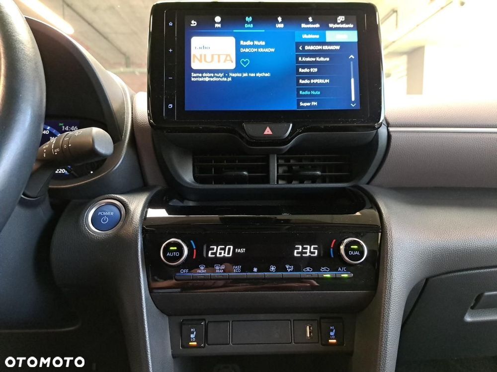 Toyota Yaris Cross - 16