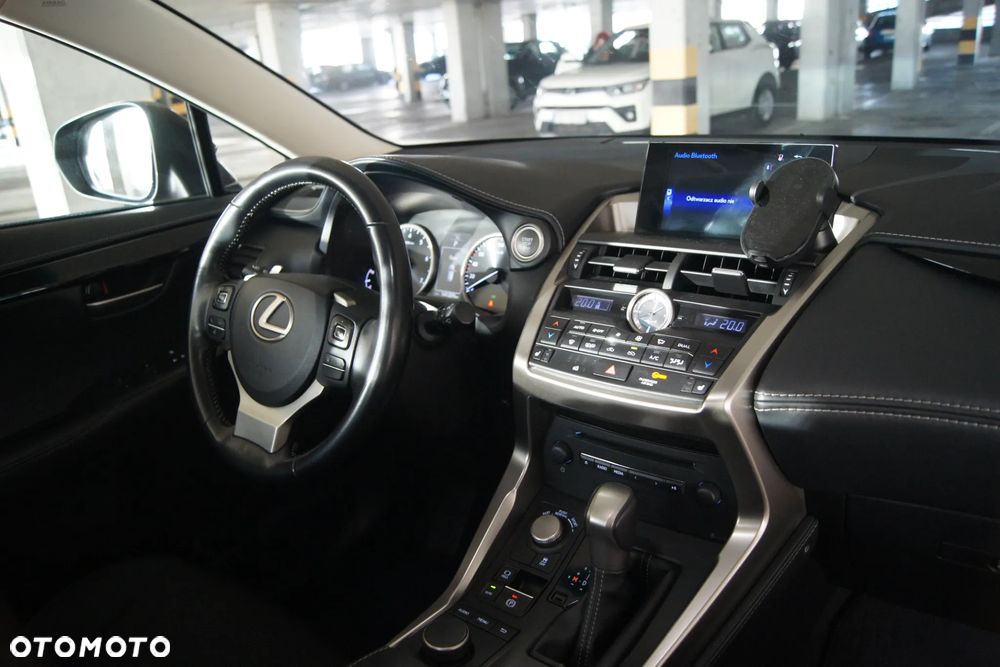 Lexus NX 200t Elegance AWD - 10