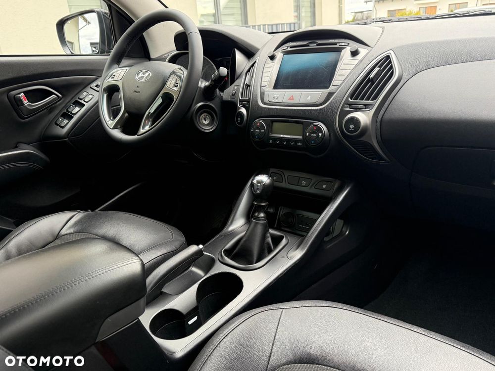 Hyundai ix35 - 24