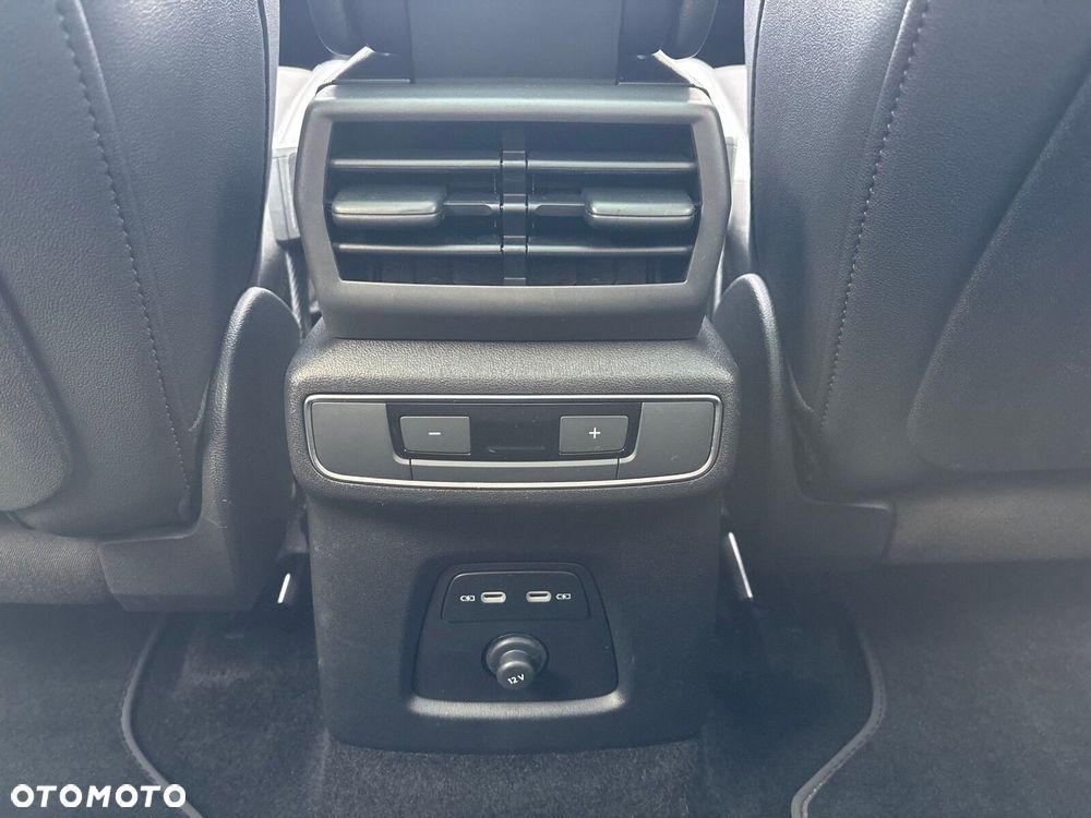 Audi Q4 e-tron - 19