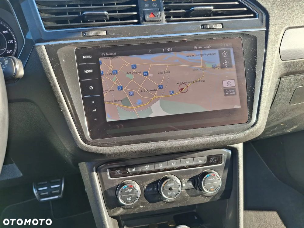 Volkswagen Tiguan - 16