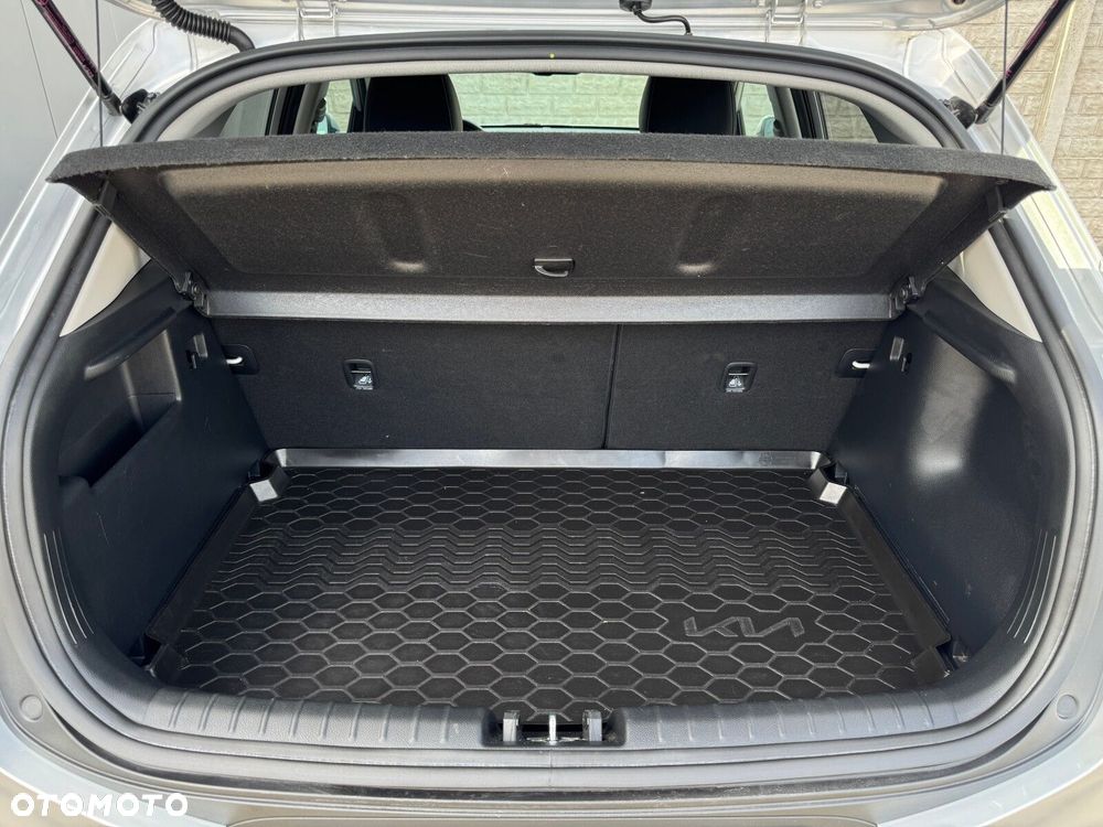 Kia Stonic 1.2 L Business Line - 14