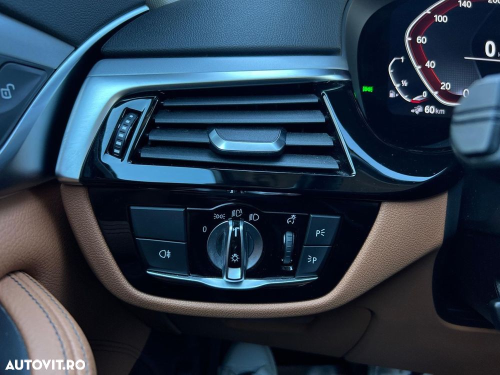 BMW Seria 5 - 34