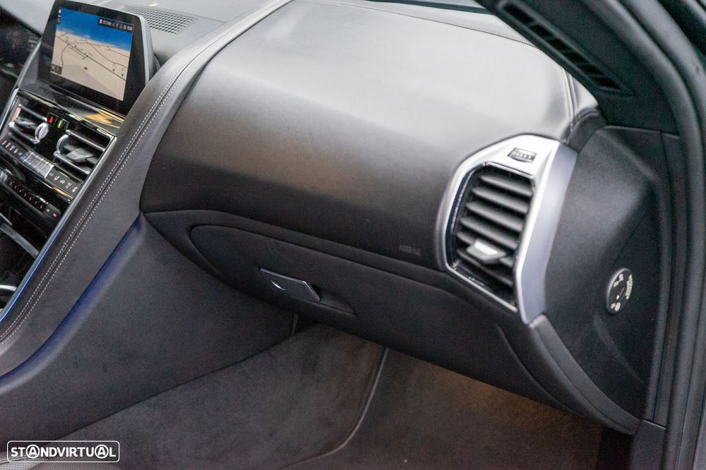 BMW 840 d xDrive Pack M - 31