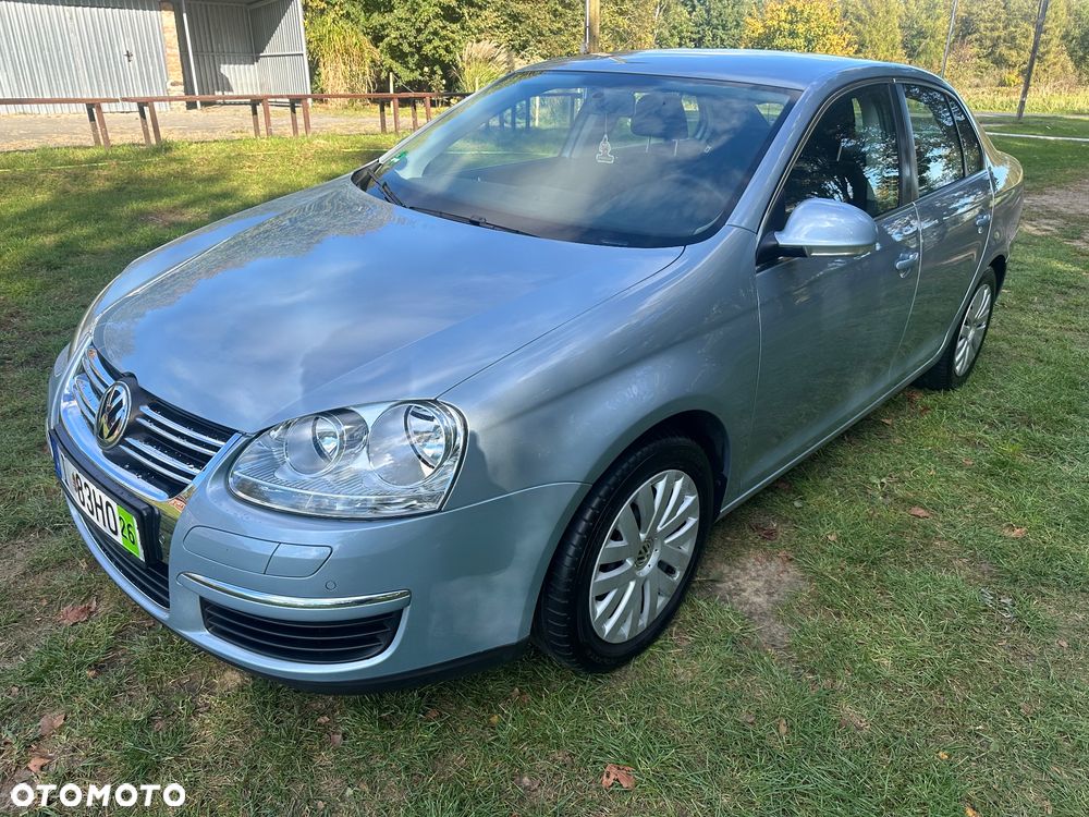 Volkswagen Jetta - 15