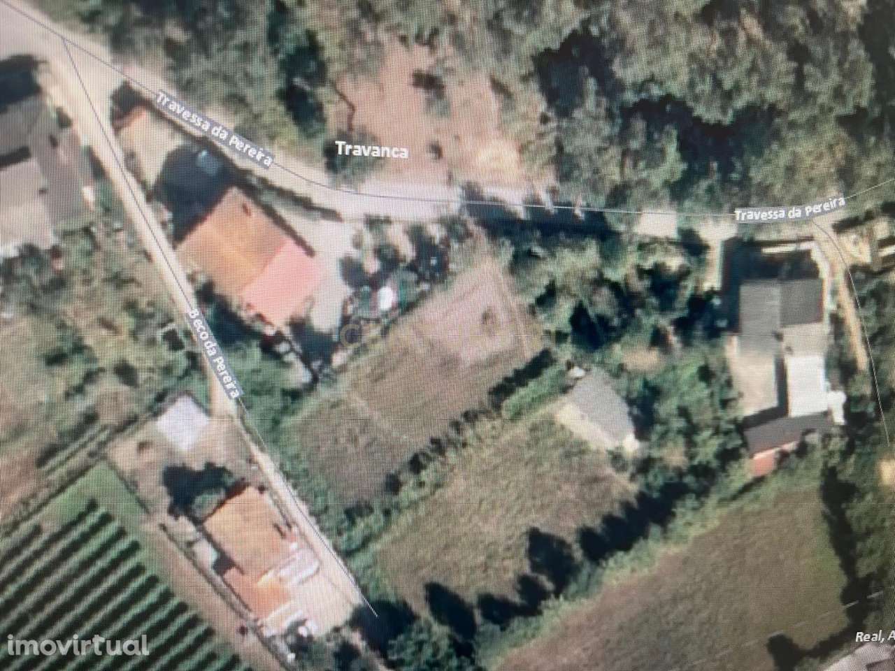 Terreno situado em Travanca, Amarante - Grande imagem: 4/13