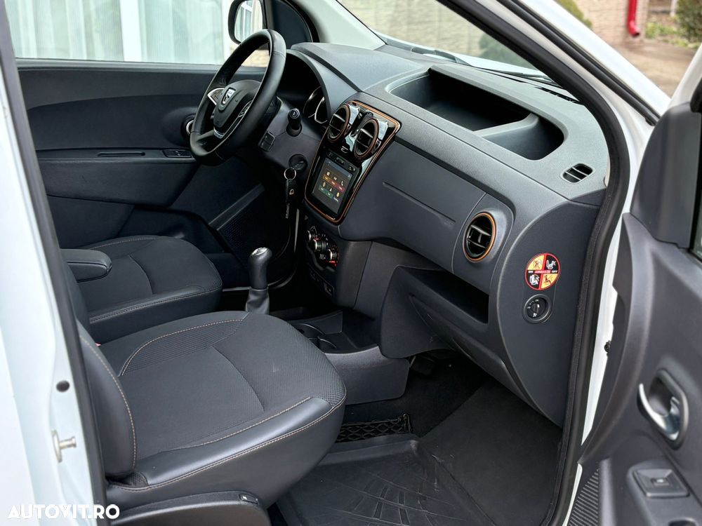 Dacia Dokker 1.2 TCe 115 CP Stepway - 3