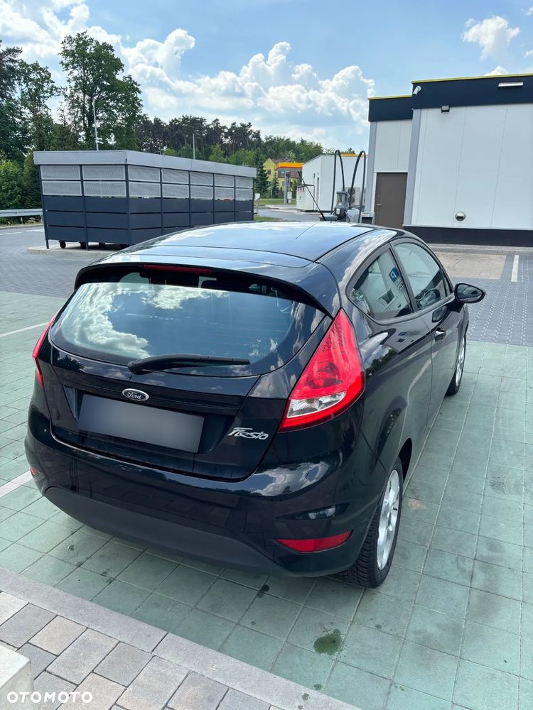Ford Fiesta - 4