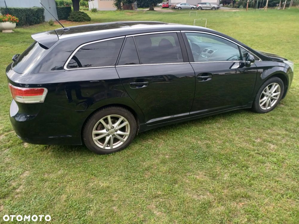 Toyota Avensis 2.0 D-4D Sol plus - 1
