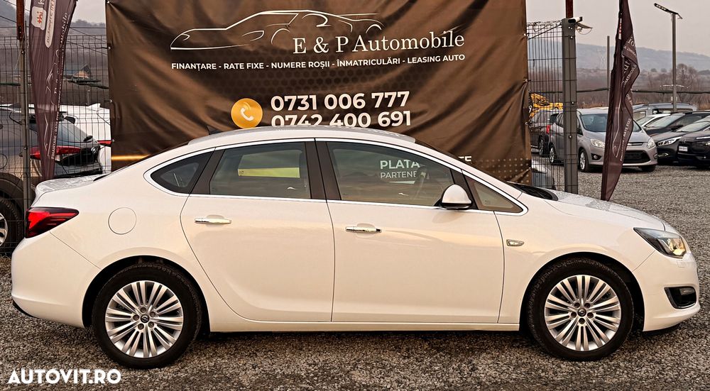 Opel Astra 1.4 Turbo - 2