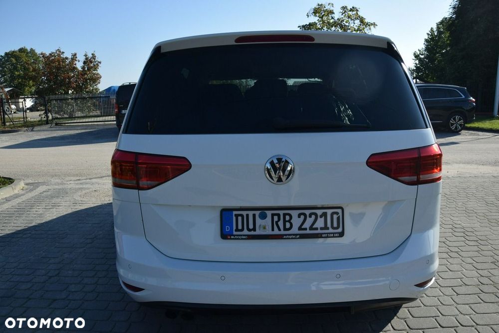 Volkswagen Touran 2.0 TDI BMT Comfortline DSG - 13