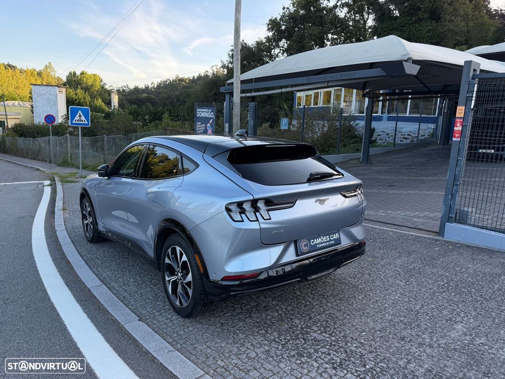 Ford Mustang Mach-E 75.7 kWh Premium AWD - 6