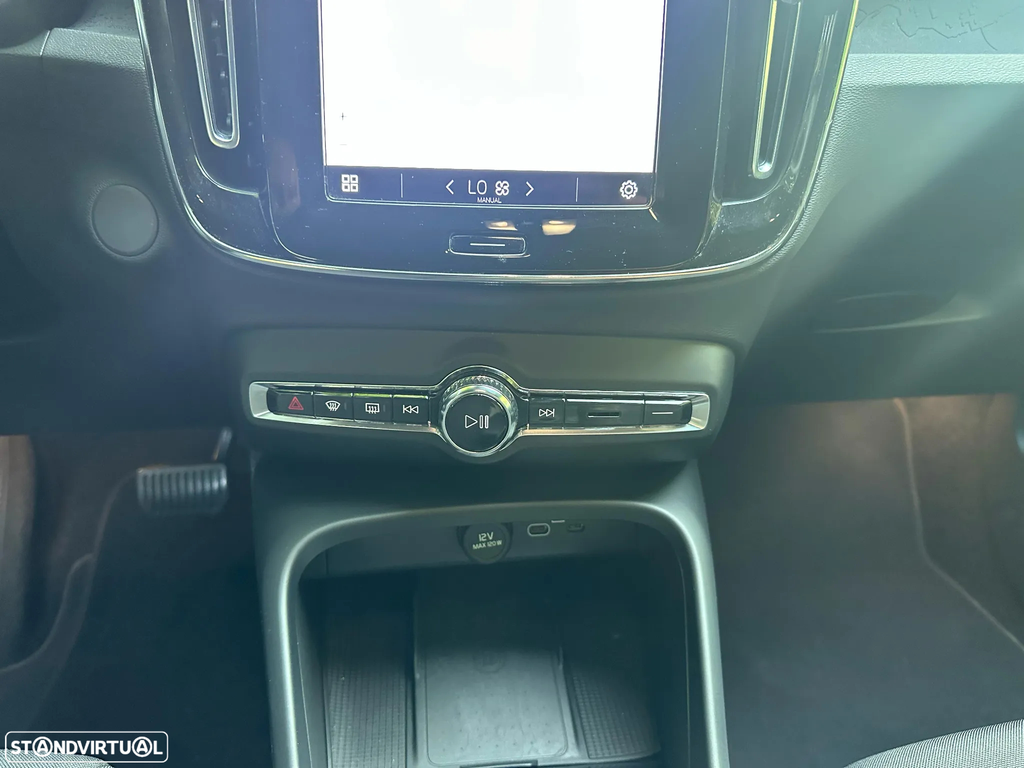 Volvo XC 40 Recharge 69 kWh Single Motor Plus - 28