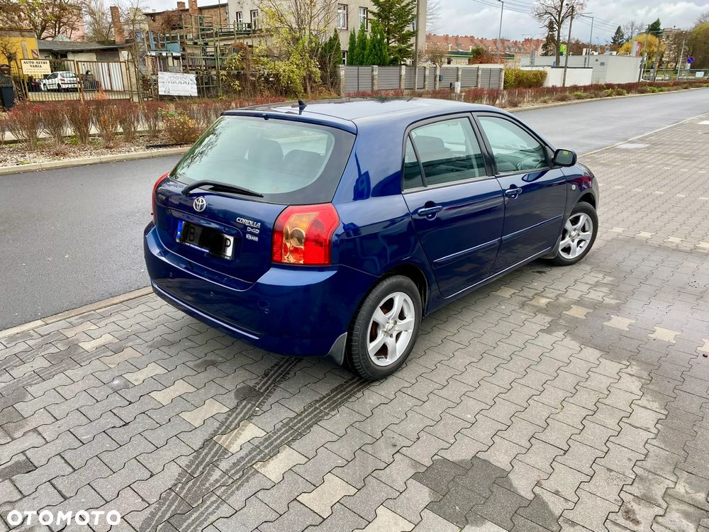Toyota Corolla 1.4 D-4D Luna - 3