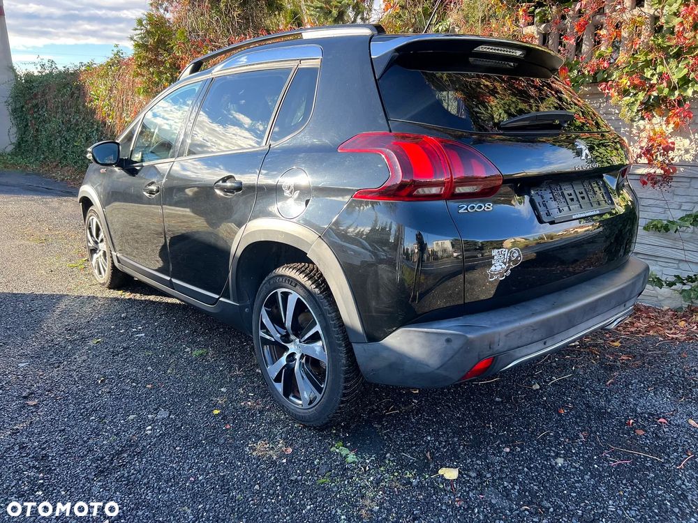 Peugeot 2008 PureTech 110 Stop&Start EAT6 GT-Line Edition - 5