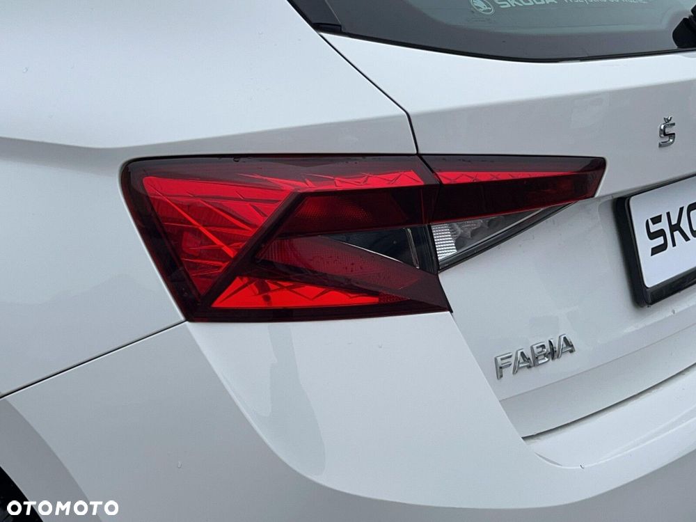 Skoda Fabia 1.0 TSI Active - 30
