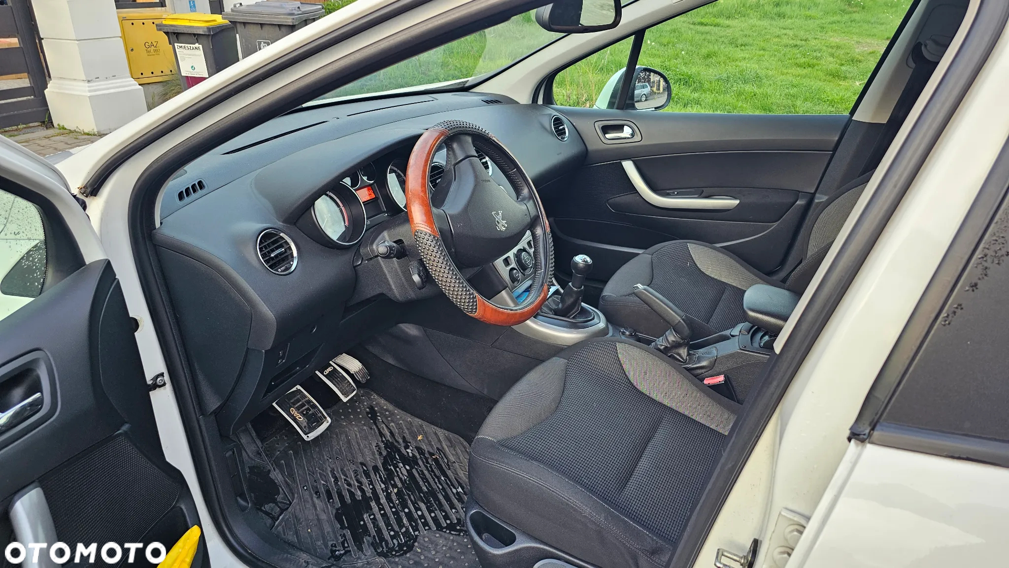 Peugeot 308 1.6 HDi Premium - 8