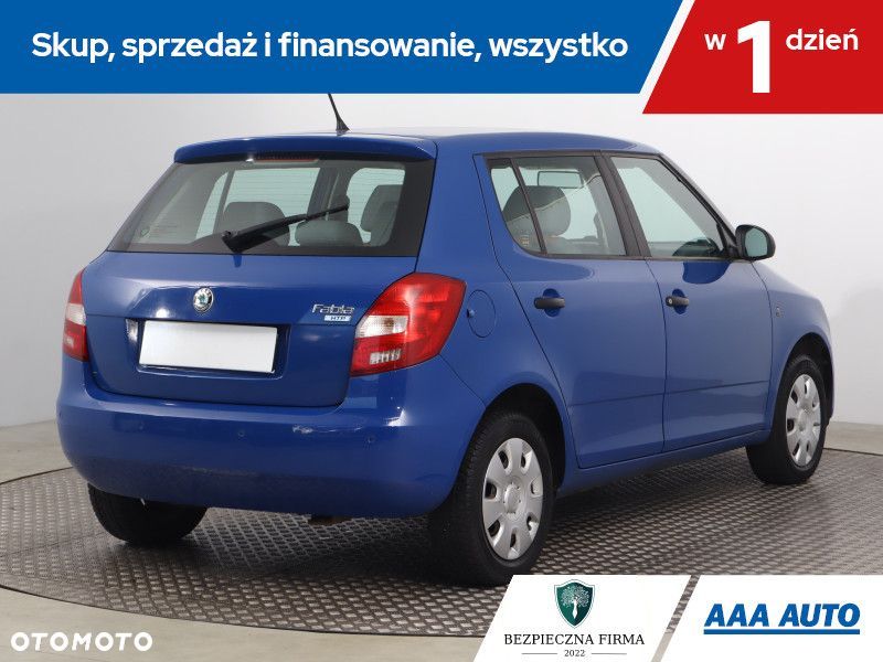 Skoda Fabia - 6