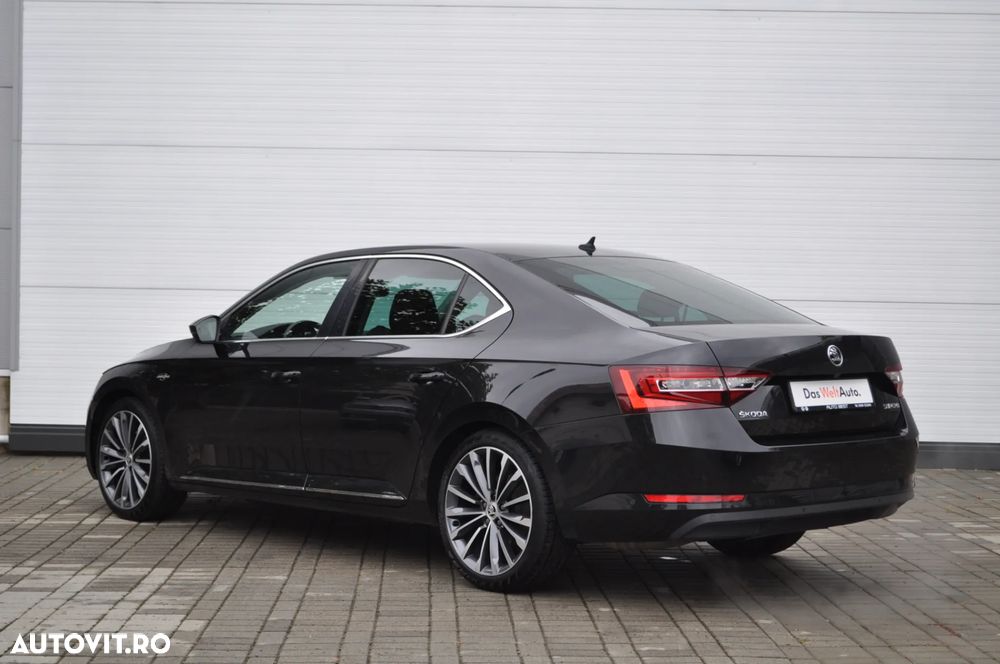 Skoda Superb 2.0 TDI DSG Laurin & Klement - 17