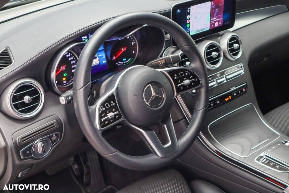 Mercedes-Benz GLC - 26