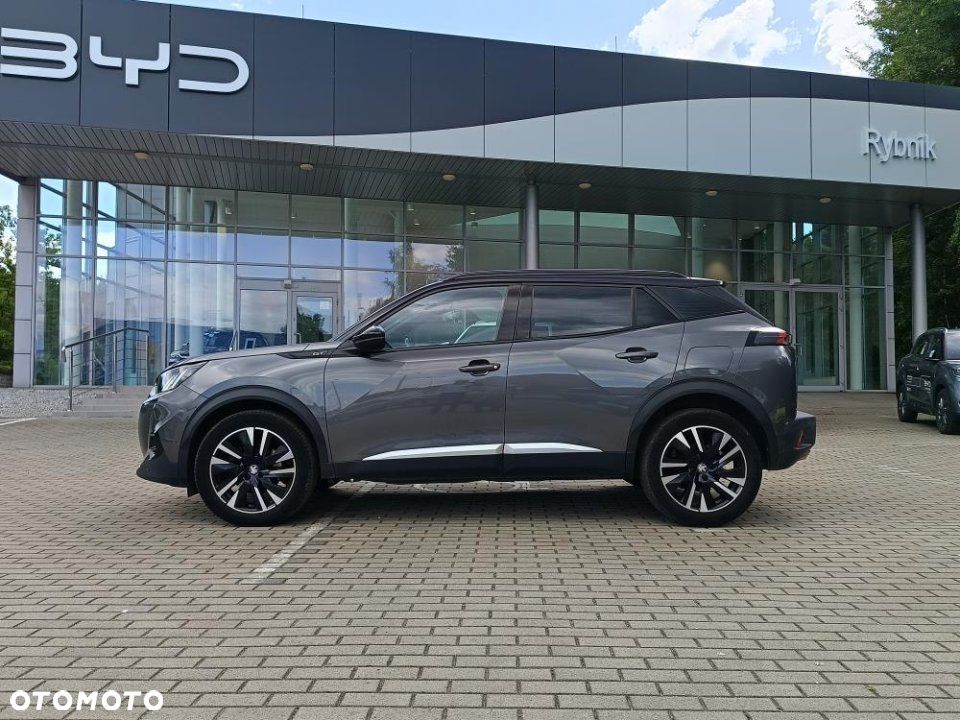 Peugeot 2008 - 8