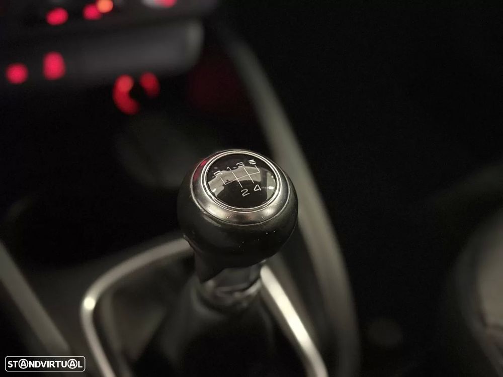 Audi A1 Sportback 1.6 TDI Advance - 32