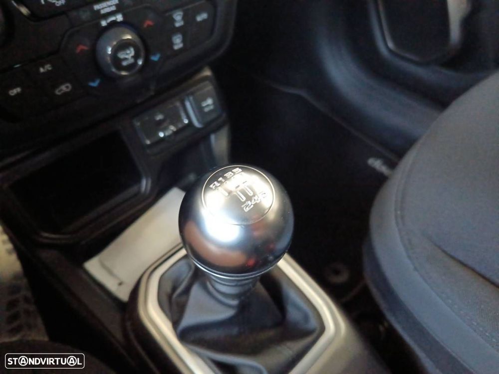 Jeep Renegade 1.0 T Limited - 20