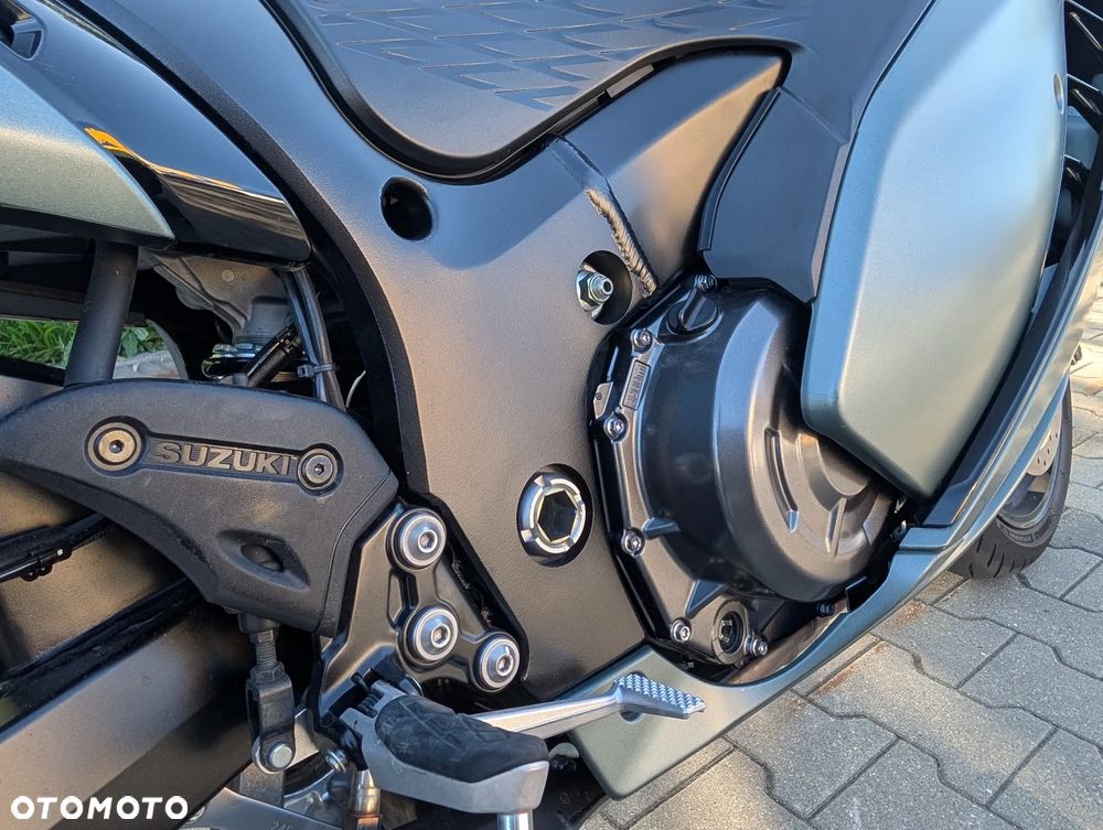 Suzuki Hayabusa - 20