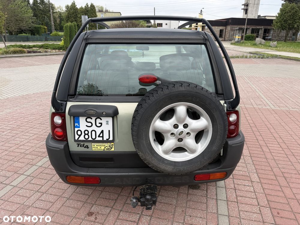 Land Rover Freelander 2.0 D - 14