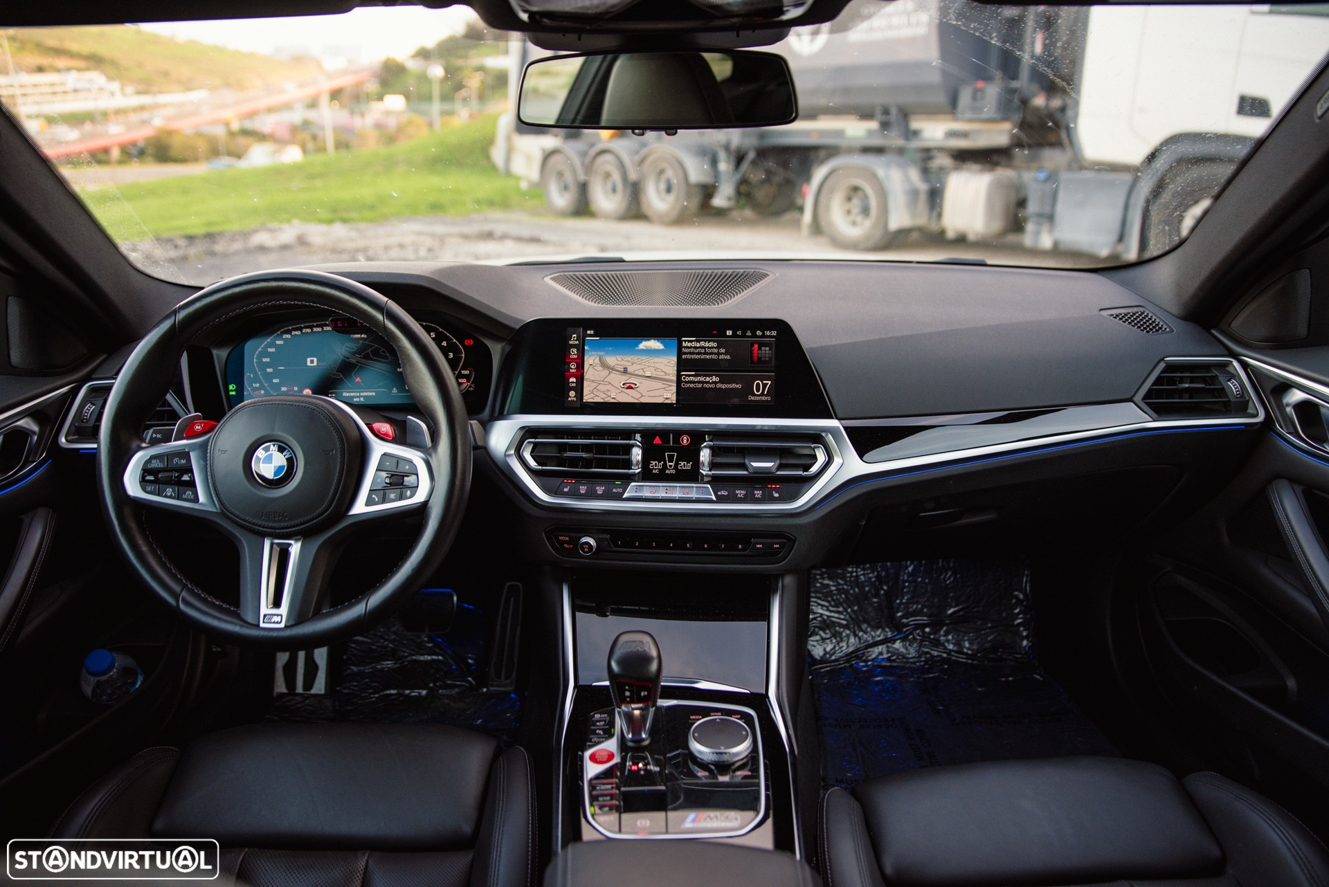 BMW M4 Competition - 4