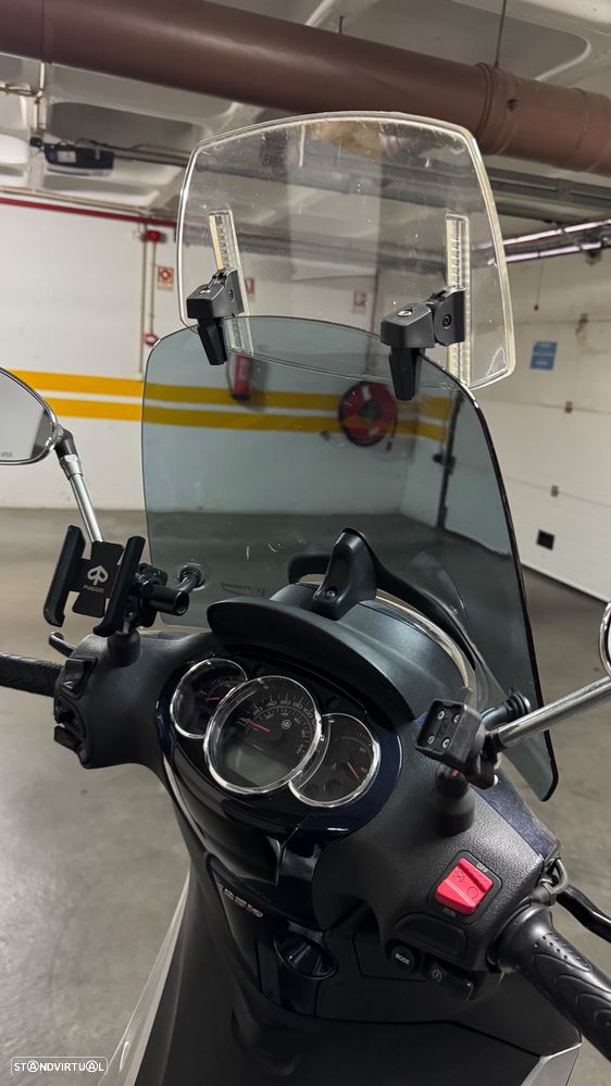 Piaggio Beverly - 4