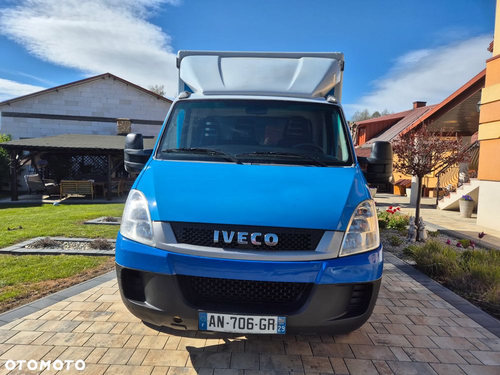 Iveco DAILY 40C18 180KM DO PRZEWOZU ZWIERZAT BYDŁA KONIOWÓZ - 2