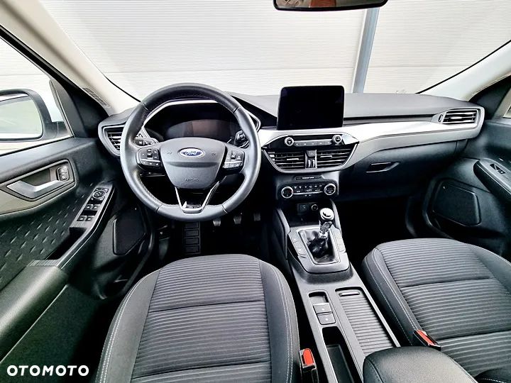 Ford Kuga 1.5 EcoBoost FWD Titanium X - 25